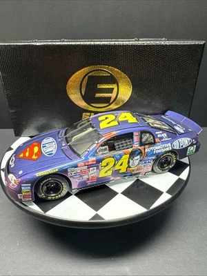 Jeff Gordon #24 1999 Dupont Superman Monte Carlo Elite 1:24 NASCAR Diecast Foto 1 de 4