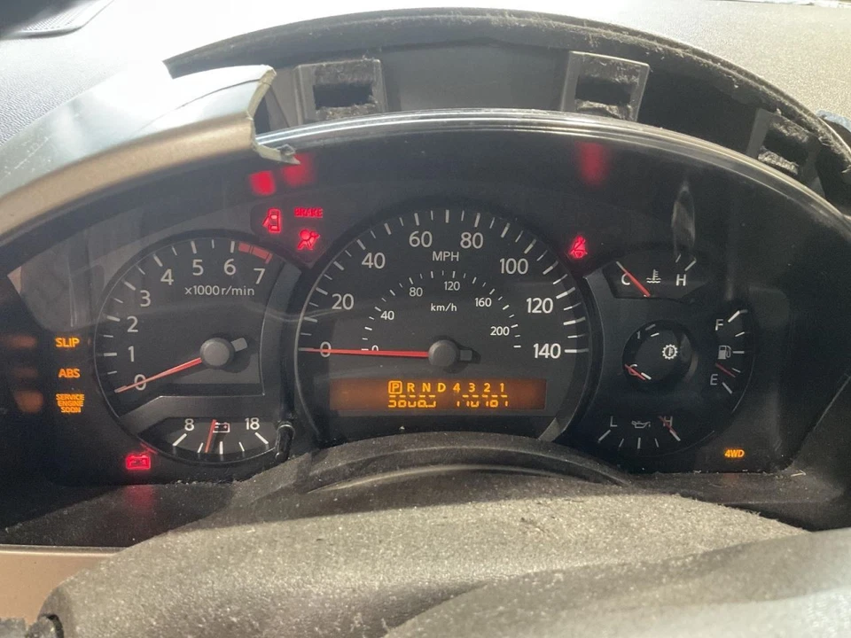 Velocímetro Cluster MPH cambio de piso con paquete de remolque se adapta a 06 TITAN 4718083 Foto 1 de 1