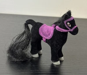Vintage 2001 Jasmine’s Princess schwarzes Pony geformter Sattel Spielzeug nur Pony - Bild 1 von 7