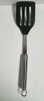 Oneida Nylon Stainless Steel Slotted Kitchen Spatula Turner Flipper - Image 1 of 4