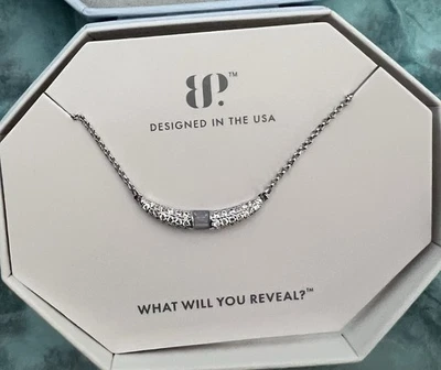 Cuarzo rosa “Stay Golden” creado en laboratorio en baño de rodio RBP8327 Foto 1 de 4