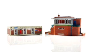 GRAHAM FARISH N GAUGE SCENECRAFT - HAMPTON HILL SIGNAL BOX OFFICE BLOCK UNBOXED - Picture 1 of 2