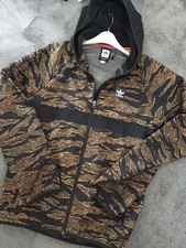 adidas wb aop camo jaqueta com capuz sportswear dos homens