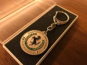 Llavero Ferrari Club of Japan Campionato Mondiale 2000 Suzuka F.C.J. Raro - Imagen 1 de 3