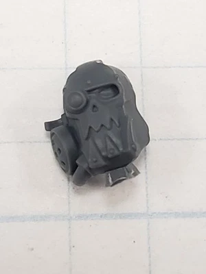 Warhammer 40k Ork Bits Kommando Rokkit Boy Boom Boy Head w Targeter #14 - Image 1 of 4
