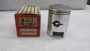 NOS Suzuki 2nd O/S 0.50mm Piston 1965 T10 00059-61302 - Picture 1 of 2
