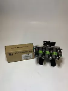 DIRECTV 8-Way Wide Band Splitter for SWM MSPLIT8R0 compatible with all SWiM LNBs - Picture 1 of 3