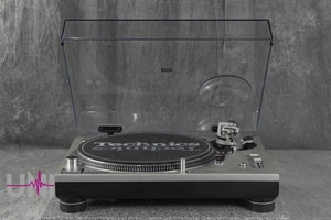 Technics SL-1200MK3D Silver Direct Drive DJ Turntable in Very Good Condition - Picture 1 of 23