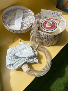 SofTote Soft Bonnet Hair Dryer in Carrying Case Vintage Working - Picture 1 of 3