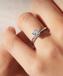 1.00 Ct Certified Moissanite Solitaire Engagement Ring 14k White Gold Size 7.00 - Picture 1 of 9