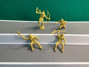 1950'S MARX FORT APACHE 60MM INDIAN FIGURES - Picture 1 of 4