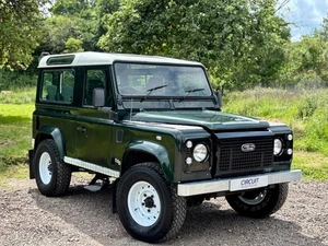 2000 LAND ROVER DEFENDER 90 2.5 TD5 Station Wagon Green 117,000 Heritage 7 Seats - Picture 1 of 18