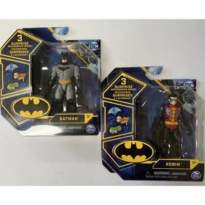 Batman Robin Actionfiguren DC 3,75 Zoll Spin Master Spielzeug plus 3 Zubehör EA - Bild 1 von 6