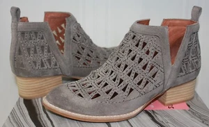 Jeffrey Campbell Saget Split Shaft Cut Out Booties Taupe Wildleder NEU! - Bild 1 von 4