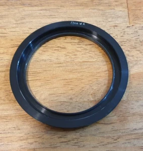 Lee 77 mm wide angle lens adapter ring Excellent condition - Picture 1 of 3