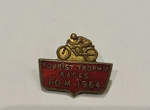 INSIGNIA PIN ESMALTADA VINTAGE ISLA DE MAN TT RACES 1964 - Imagen 1 de 2