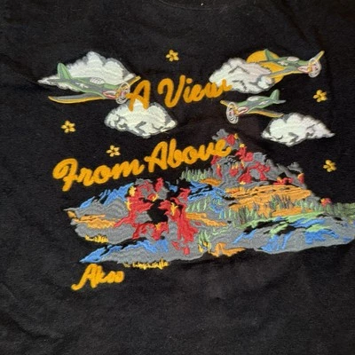 Camiseta AKOO “A View From Above” XL Aviones Bordados Negra Foto 1 de 4