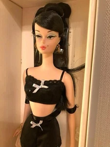 Lencería 3 Barbie en Negro Edición Limitada 2000 Silkstone Mattel BFMC 29651 - Imagen 1 de 11