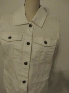 Mirror Image Women’s Ivory Snap Button Quilted Jacket Vest Sz L / Petite = M - Picture 1 of 7