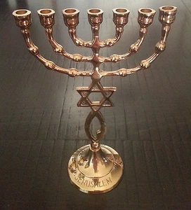 Menorah in rame ottone con stella di David - Portacandele menore messianico - Foto 1 di 7
