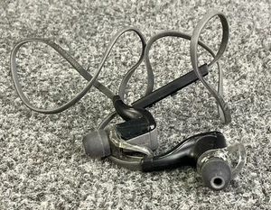 🎧🔋 Plantronics BackBeat Go 2 Wireless Earbuds 🔊 Bluetooth Headset + Case - Picture 1 of 11