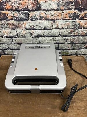 Gofrera Belga Salton Modelo WM4PLT 120 60Hz 760w Foto 1 de 4