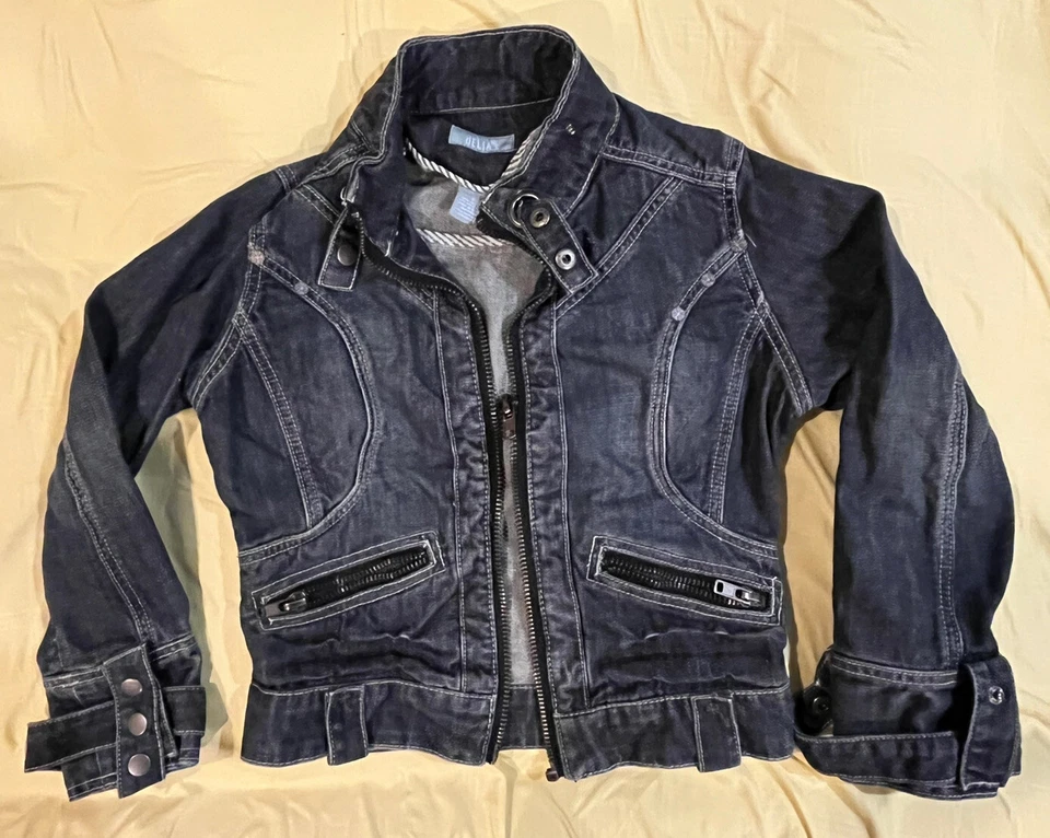 Chaqueta Corta Delias Denim Lavado Oscuro Adulto XS o Juniors Mediana Ligeramente Usada Foto 1 de 1