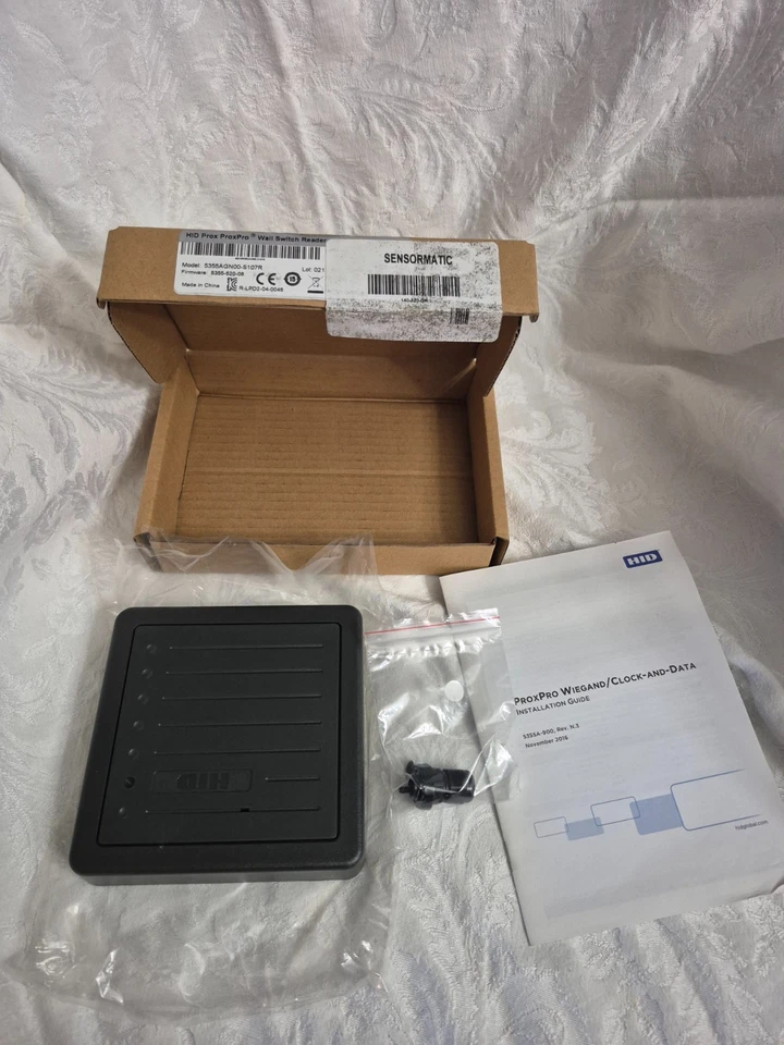 HID Prox ProxPro Wall Switch Reader 5355AGN00-S107R