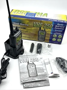 West Marine VHF250 Handheld Wireless VHF Radio Transceiver Metal Case Works! - Zdjęcie 1 z 13