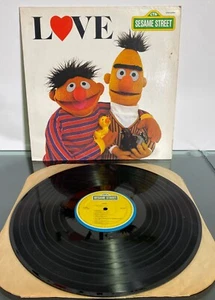 Sesame Street LOVE Bert & Ernie ~ 1980 Children's Television Workshop CTW-22094 - Picture 1 of 5
