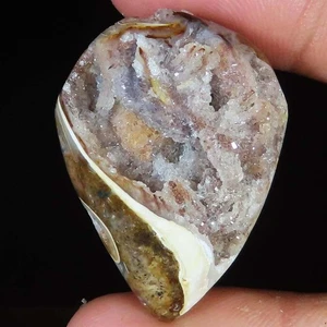 (26X35X13 MM) 80.10 Carat. NATURAL FOSSIL SNAIL DRUZY CABOCHON LOOSE GEMSTONE - Foto 1 di 6