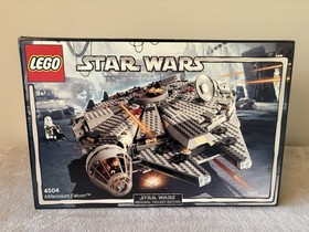 LEGo Star Wars: Millennium Falcon 4504 SEALED Origional Trilogy Edition (2004)