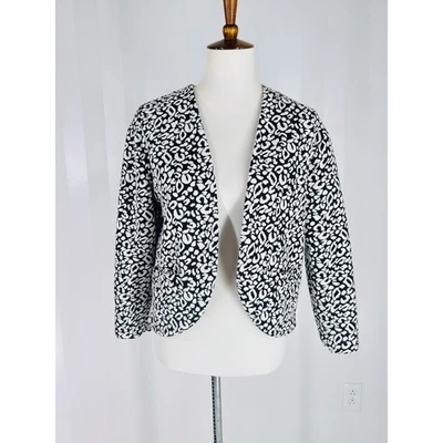 Женская черная/белая куртка H&M с анималистическим принтом с открытой передней частью размер S - Изображение 1 из 4