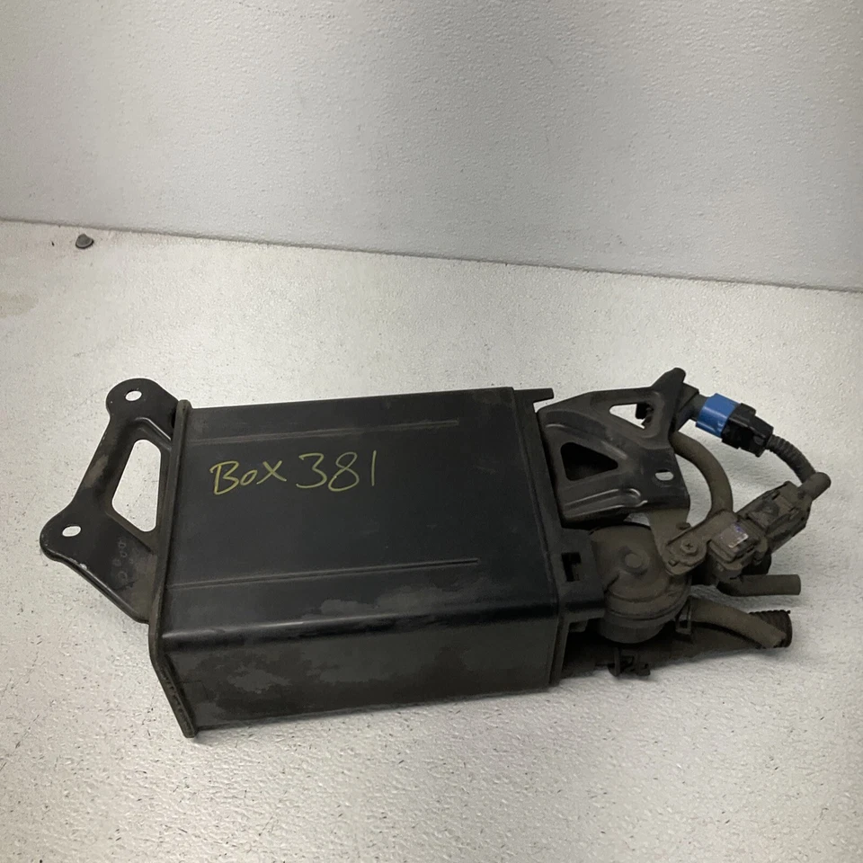 Lexus GS300 GS430 SC430 bote de carbón de vapor de combustible piezas originales OEM 2001-05 Foto 1 de 4