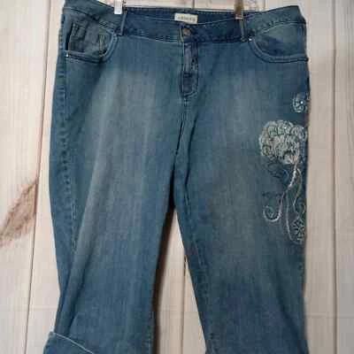 Venezia Capri Feminino 24 Bordado Lavagem Leve Plus Size - Imagem 1 de 4