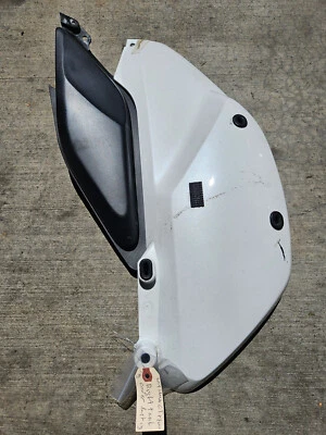 14-18 2014 Honda CTX700 cubierta de carenado de tanque de combustible delantero derecho Foto 1 de 4