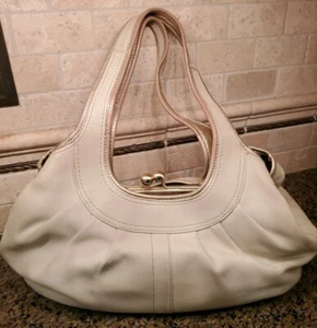 Rare COACH, ERGO Cream Leather Kisslock Pleated Frame Hobo Handbag Tote Shoulder - Picture 1 of 12