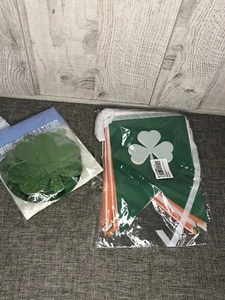St. Patrick’s Day Hanging Party Green Orange Swirls Banner Decorations Classroom - Picture 1 of 8