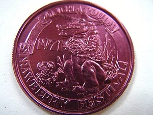 1990 Ponchatoula Strawberry Festival Maroon Aluminum Souvenir Doubloon - Picture 1 of 2