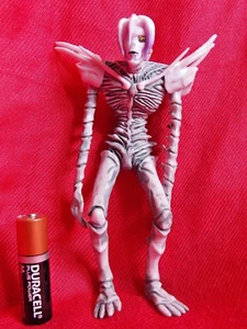 "BASURA ""GENUINA"" Death Note REM Edición Limitada Figura ALTURA 6" 15 cm REINO UNIDO ANIME - Imagen 1 de 6