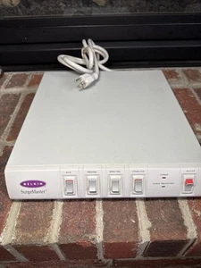 Surge Master Belkin F5C120 Überspannungsschutz Unter Monitor Power Center 5 Steckdosen - Bild 1 von 7