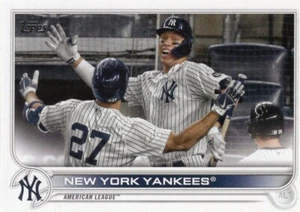 NEW YORK YANKEES BASEBALL CARDS Lot of 100- 125 Different MLB Cards SHIPS FREE! - Picture 1 of 6