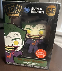 The JOKER DCEASED Funko Pop  Enamel Pin GameStop Exclusive - Picture 1 of 4