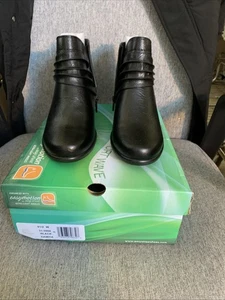 Pick Size - Easy Street Women's Black Damita Ankle Boot - Picture 1 of 7