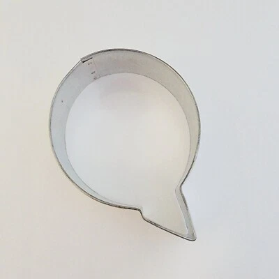 Cortador de galletas Letra del alfabeto Q 3"" Metal Niños Nombre Sándwich Fiesta de cumpleaños Foto 1 de 2