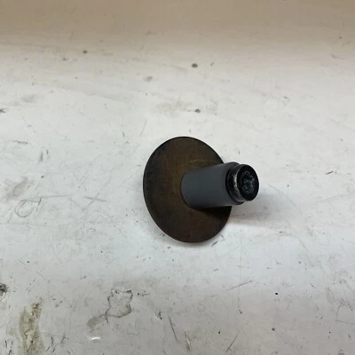 Ford Mustang GT LX 1991-1993 escotilla trasera hatchback placa de golpeador perno y arandela Foto 1 de 3