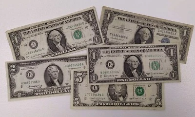 1963 B one dollar note 1988 $5 bill 1976 two dollar banknote 1957 $1 1981 - Image 1 of 4