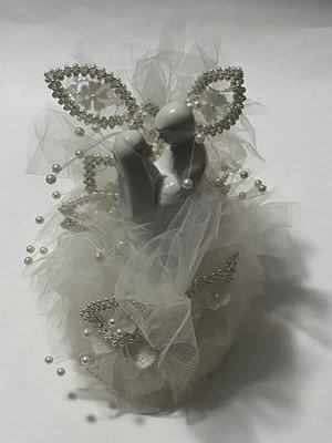 "De colección Wilton Boda Pastel Topper Base Plástica Porcelana Perla Novio Novio 8""" Foto 1 de 4