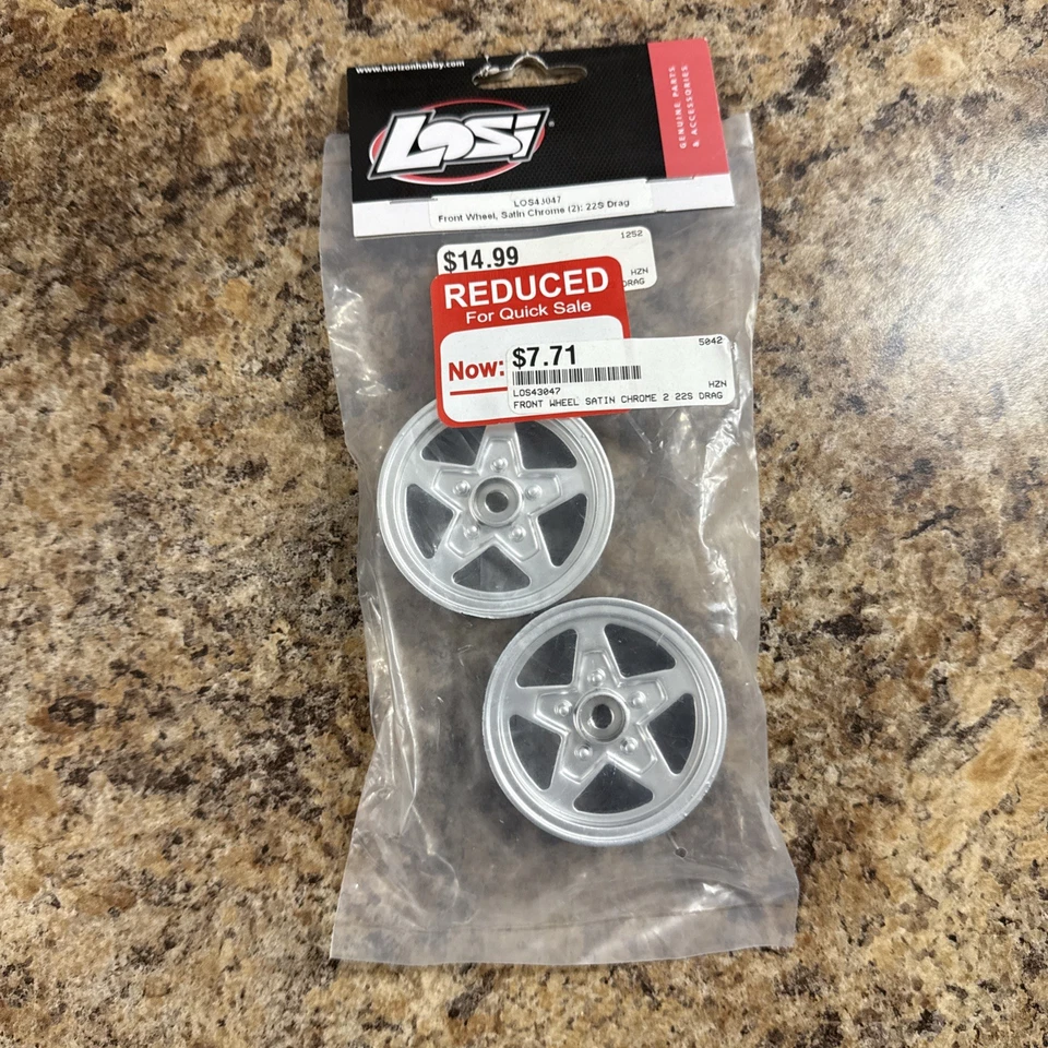 2 передних колеса Losi с шестигранником 12 мм (атласный хром) для 22S Drag LOS43047 - Изображение 1 из 1