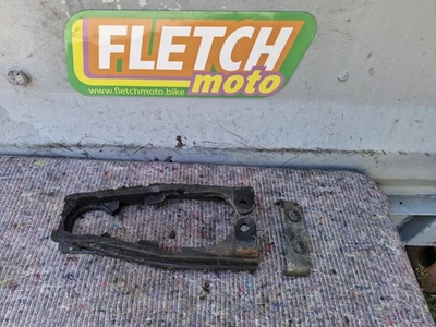 Suzuki GSXR 600SRAD 2000 guía de cadena deslizante goma Foto 1 de 4